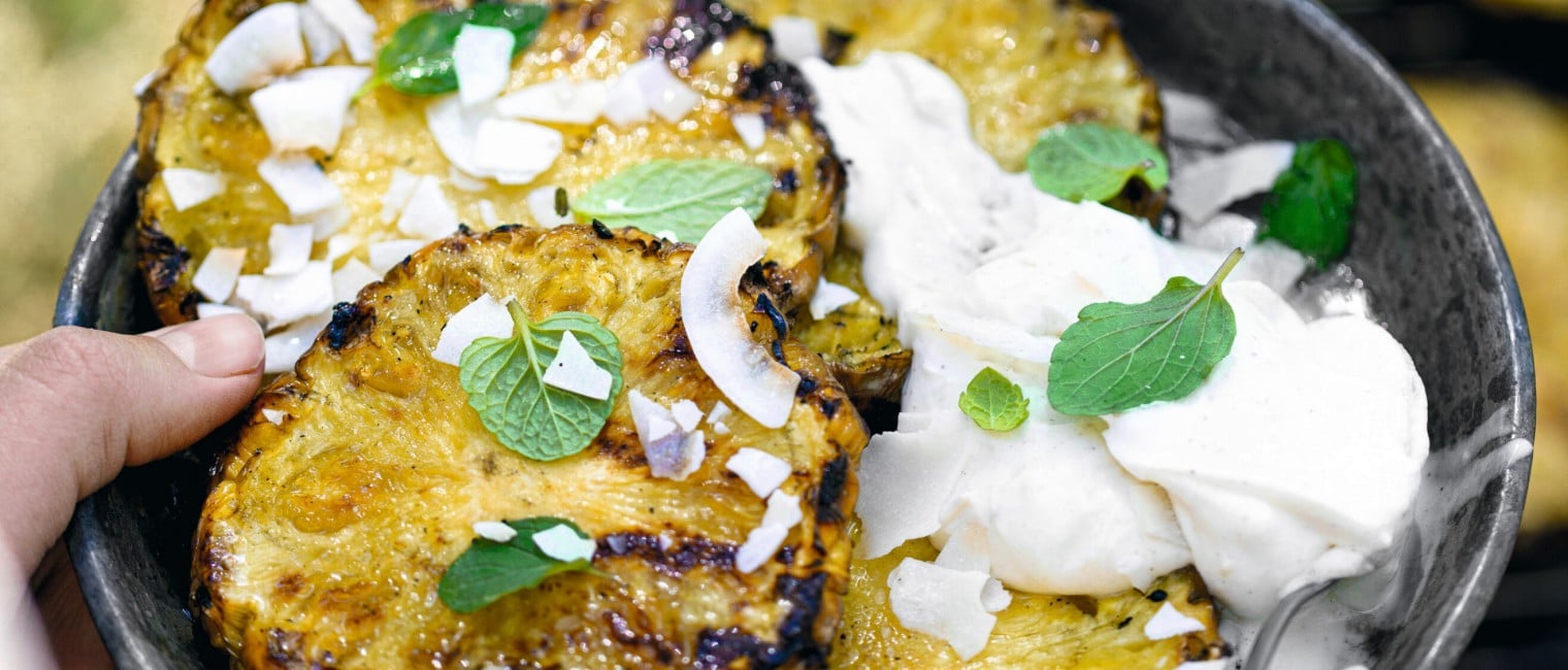SPAR Mahlzeit gegrillte Ananas mit Kokos-Mascarpone-Creme