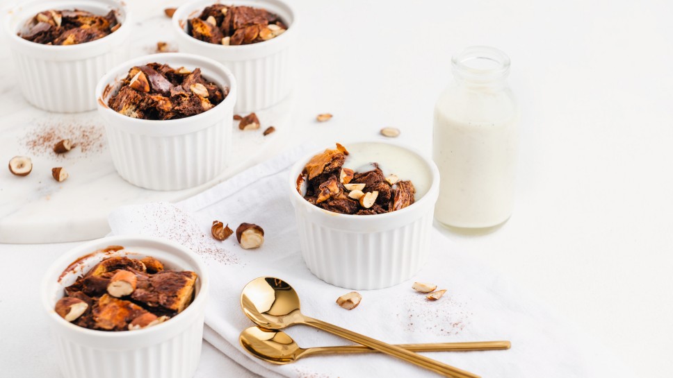 SPAR Mahlzeit Bread-Pudding-Cake mit Vanillesauce