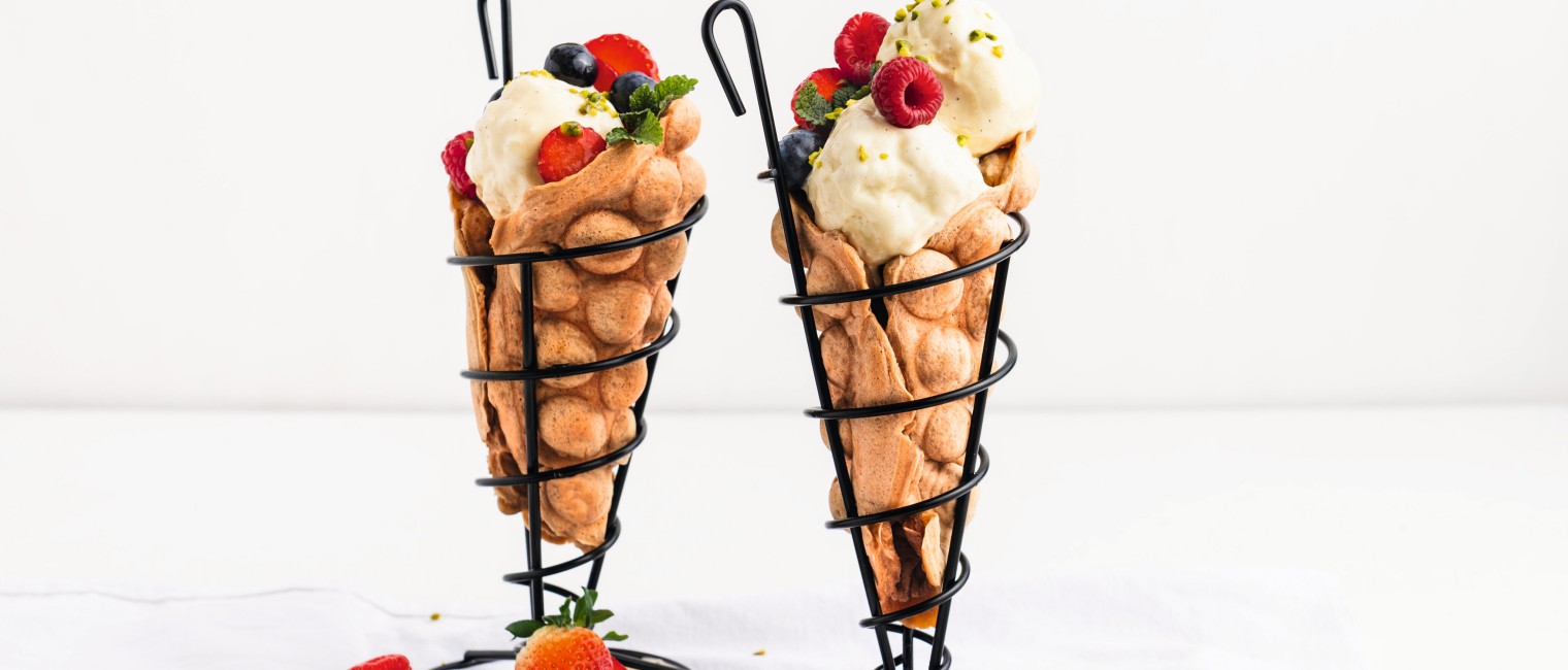 SPAR Mahlzeit Vegane Reiswaffeln mit Eis und frischen Beeren
