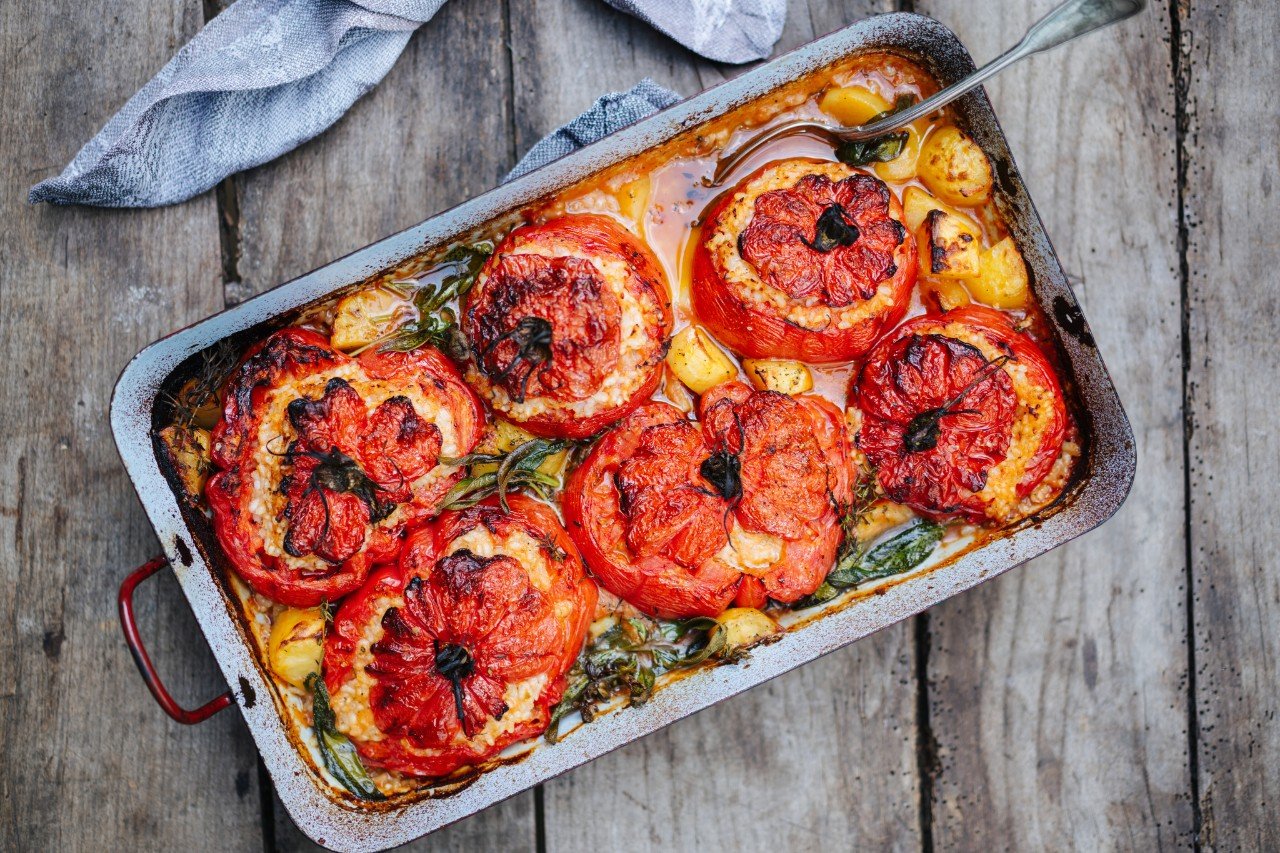 Gefüllte Tomaten aus dem Ofen » Rezept | SPAR Mahlzeit!