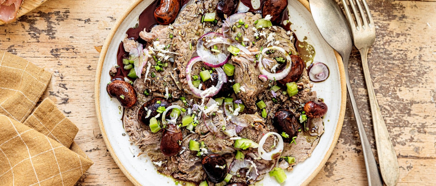 SPAR Mahlzeit Rindfleischsalat mit Käferbohnen, roten Zwiebeln und Kernöl