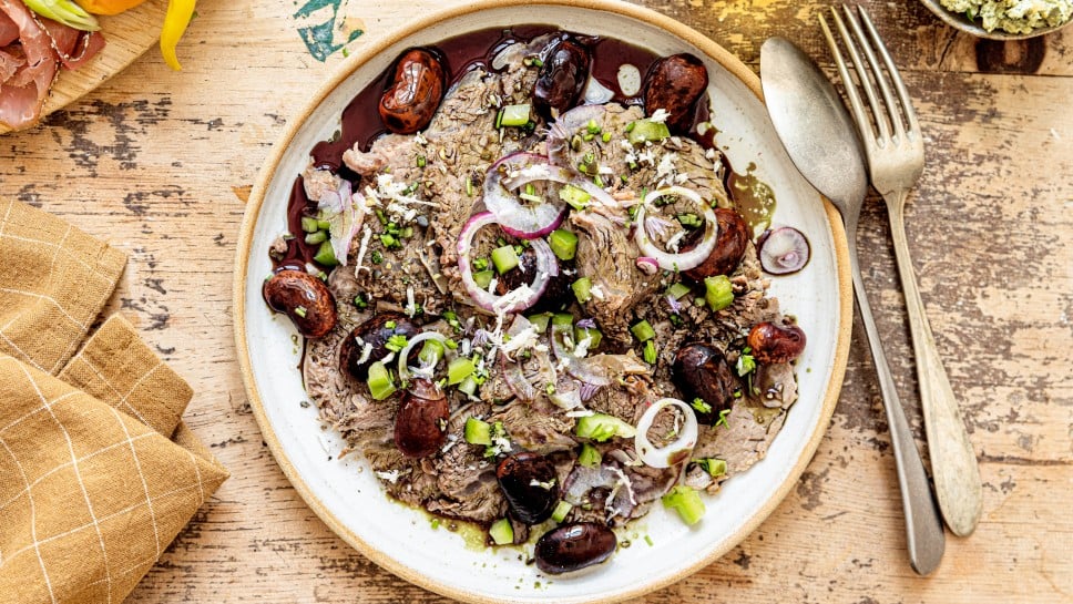 SPAR Mahlzeit Rindfleischsalat mit Käferbohnen, roten Zwiebeln und Kernöl