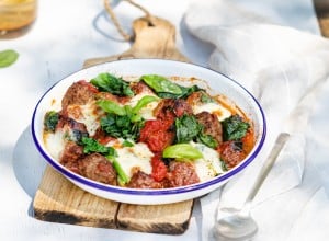 SPAR Mahlzeit Fleischbällchen-Pfanne mit Spinat und Mozzarella