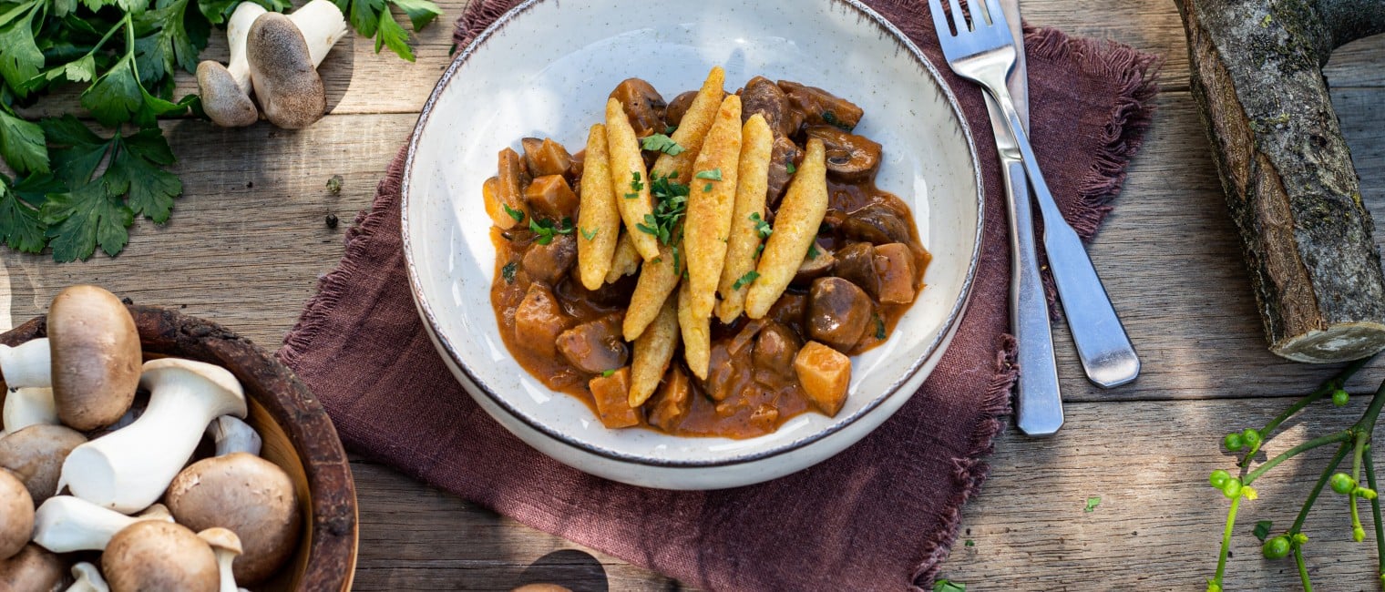 SPAR Mahlzeit! Schwammerlgulasch mit Schupfnudeln