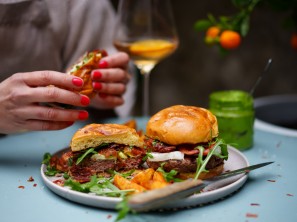 SPAR Mahlzeit Little Italy Burger