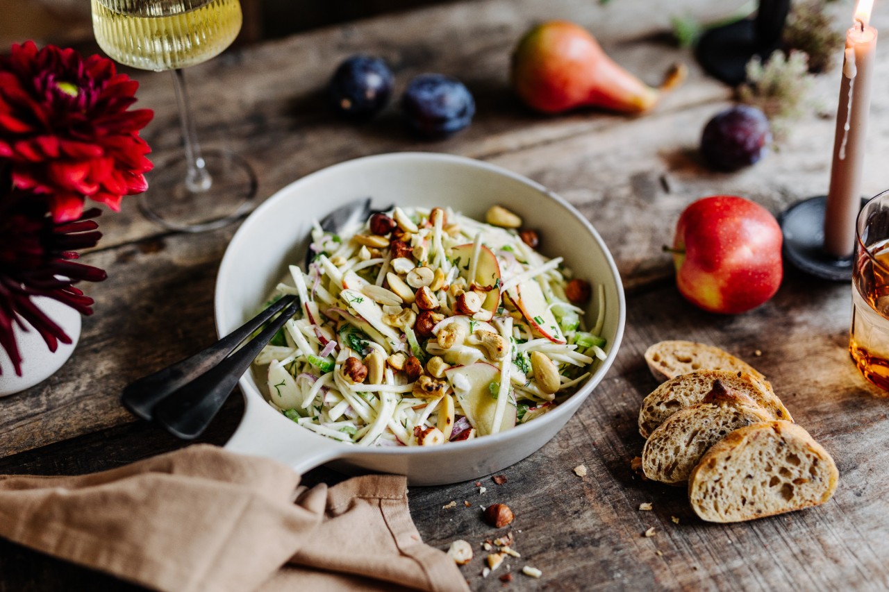 Apfel-Sellerie-Salat » Rezept