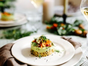 SPAR Mahlzeit! Räucherlachs mit Avocadocreme und Hartweizenboden