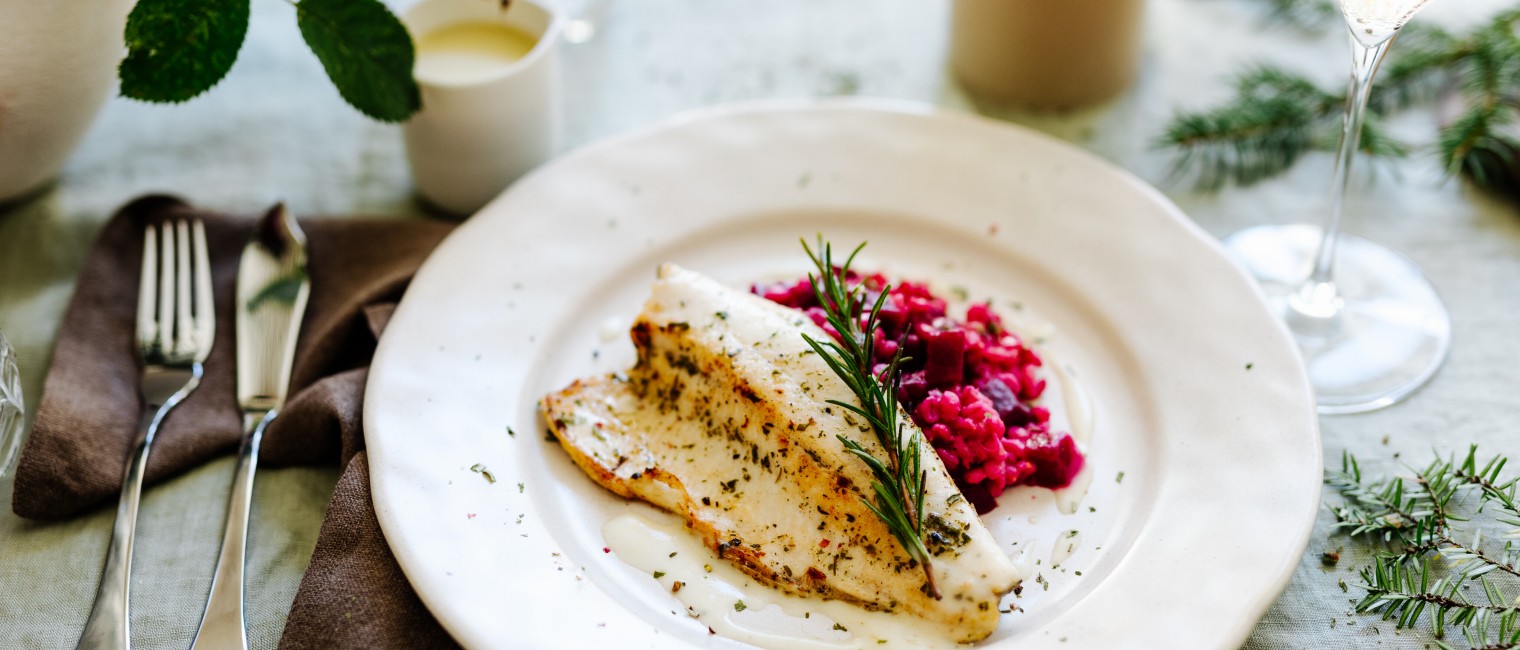 SPAR Mahlzeit! Forellen Filets mit Rote Rüben Graupen-Risotto und Krensauce  