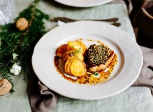 SPAR Mahlzeit! Thunfisch Steaks mit würziger Kruste, Erdäpfel Chips, Teriyaki Sauce  