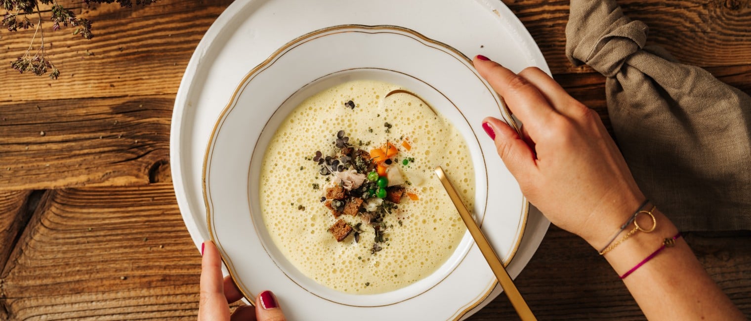 SPAR Mahlzeit! Gansl-Safran-Suppe