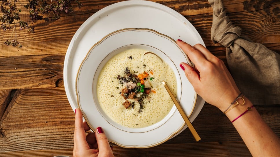 SPAR Mahlzeit! Gansl-Safran-Suppe