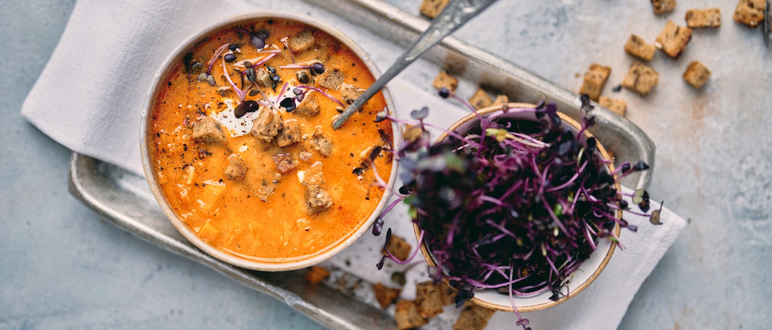 Cremige Sauerkrautsuppe mit Süßkartoffeln