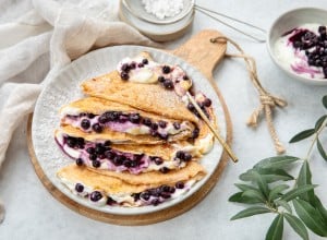 Skyr-Crepes mit Beeren