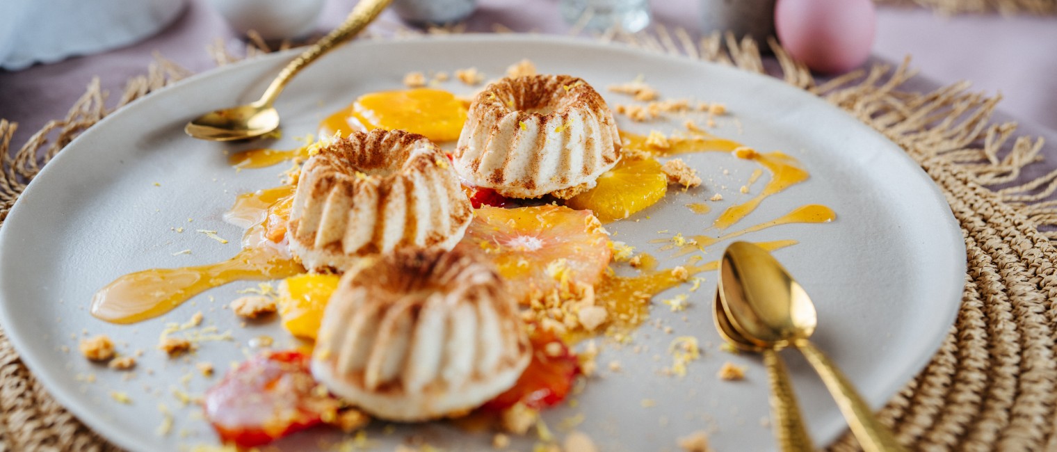 Griessflammerie mit Zitrusfrüchten