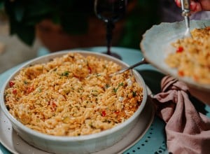 Kritharaki mit Lauch, Tomate und Feta