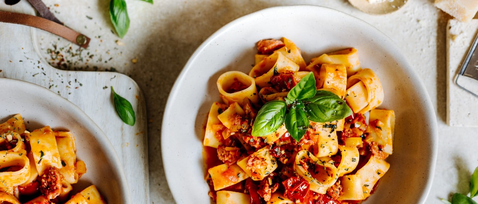 Calamarata mit Salsiccia