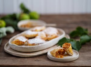 Gebackene Apfeltaschen