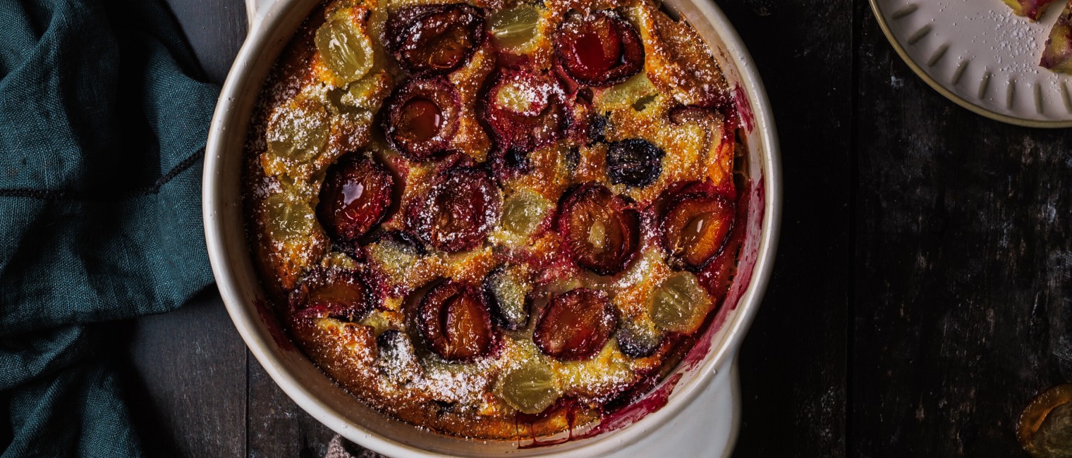 Zwetschken-Clafoutis mit Trauben