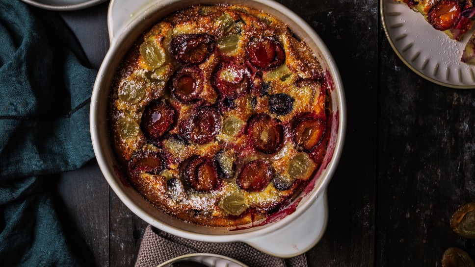 Zwetschken-Clafoutis mit Trauben
