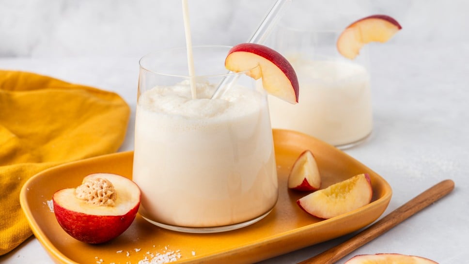 Cremiger Pfirsich-Drink