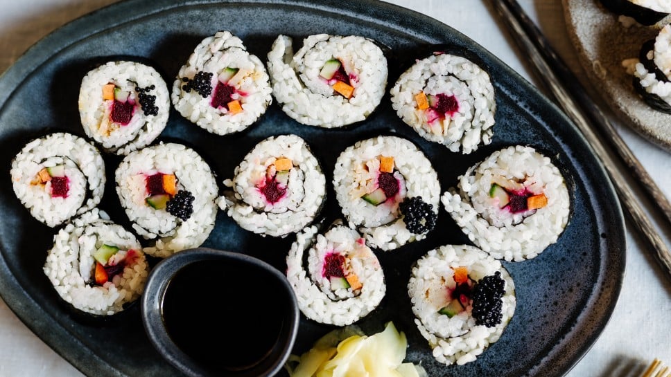 Sushi-Rolle mit heimischer Räucherforelle