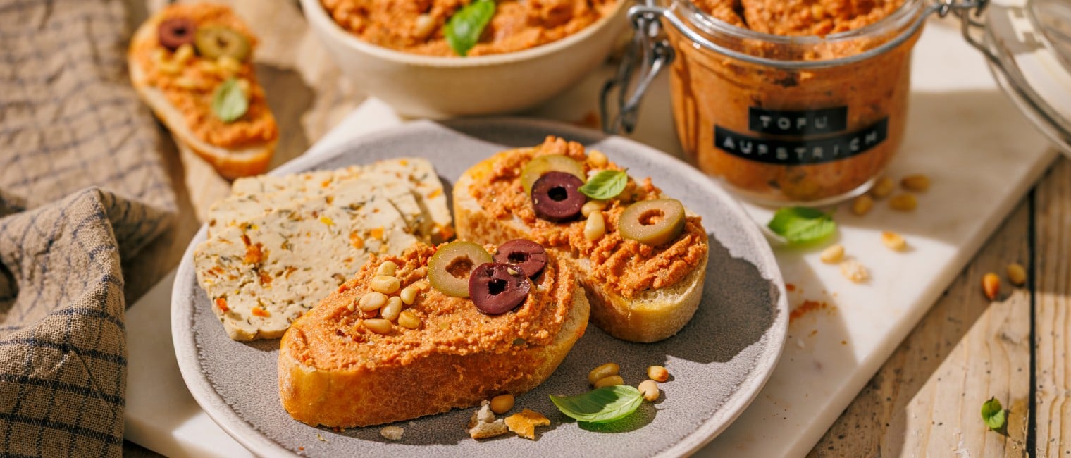 Mediterraner Tofu-Aufstrich
