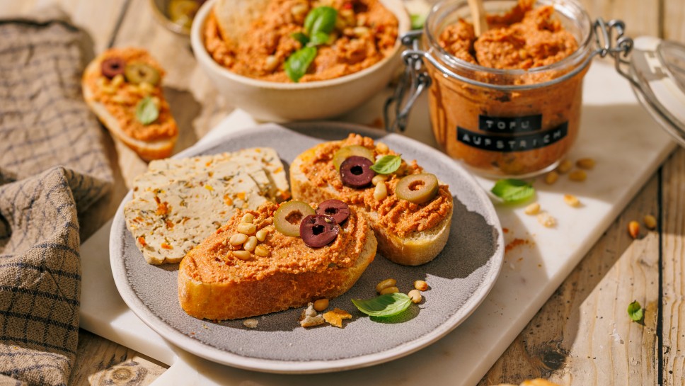 Mediterraner Tofu-Aufstrich » Rezept | SPAR Mahlzeit!