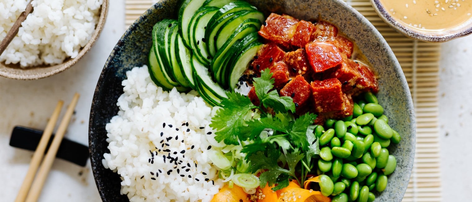 Wassermelonen-Thunfisch mit Asia Bowl 
