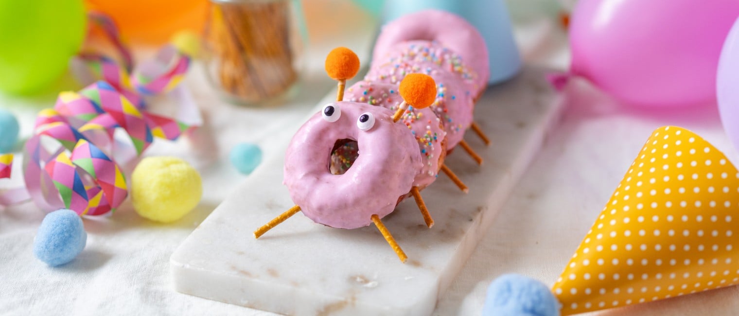 Bunte Donut Raupe