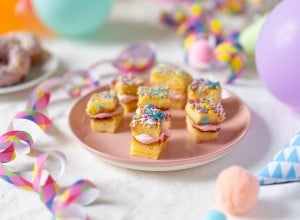 Sprinkle Sandwiches mit Erdbeermarmelade