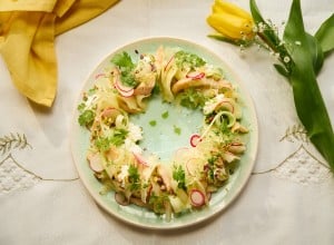 Kohlrabi-Carpaccio mit Radieschen