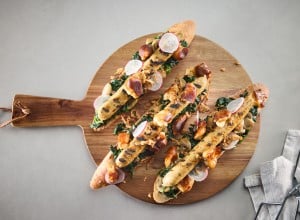 Veggie Bratwurst Crostino