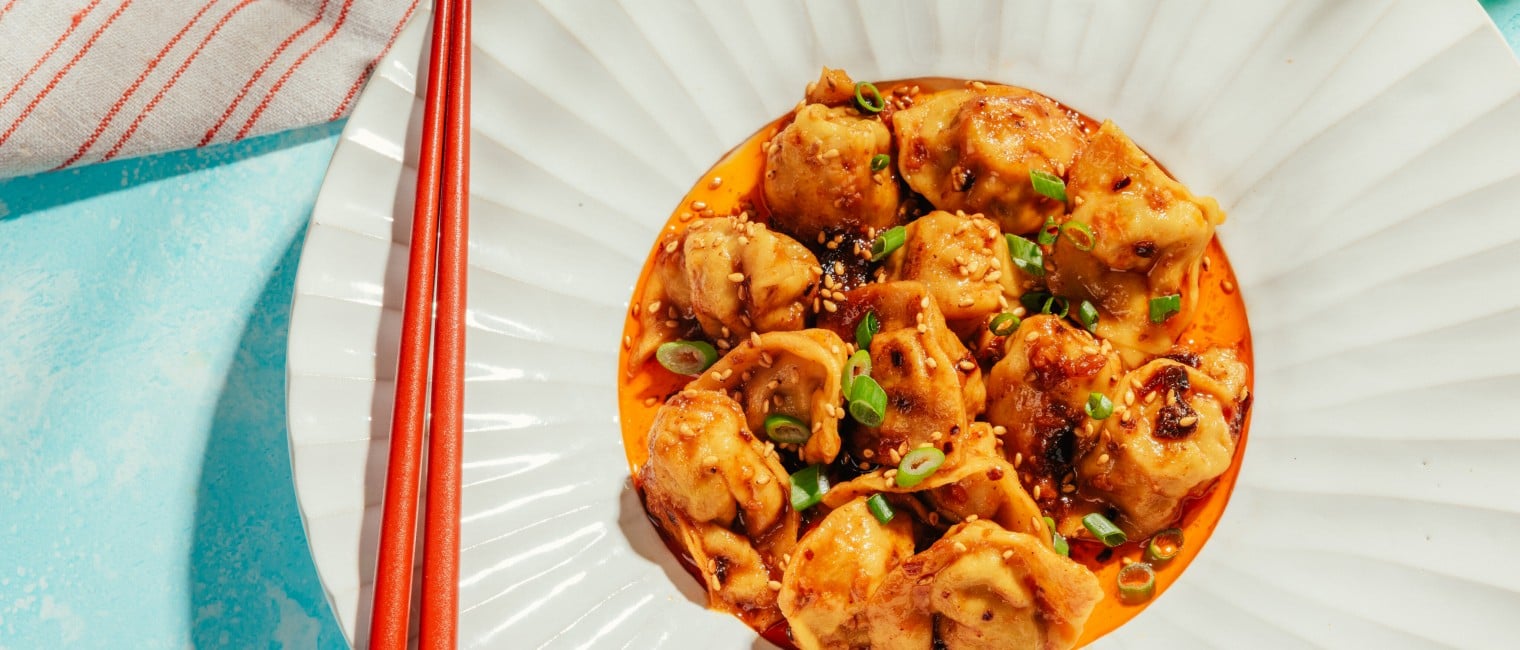Chinesisch gefüllte Tortellini in Crispy Chili-Butter 