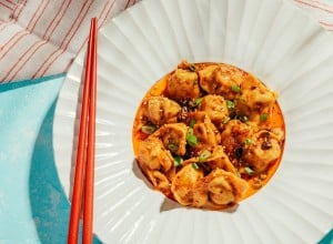 Chinesisch gefüllte Tortellini in Crispy Chili-Butter 
