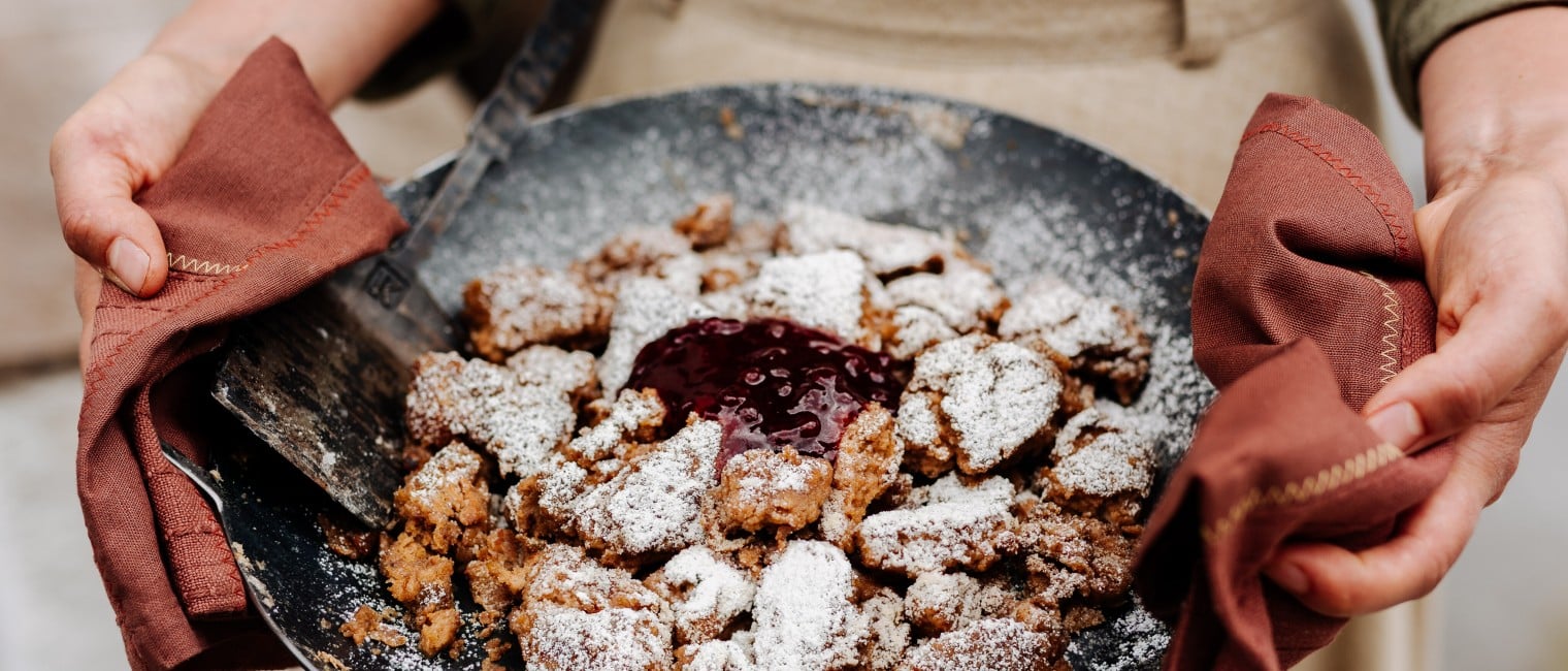 1.	Kastanien Schmarren mit Preiselbeermarmelade 