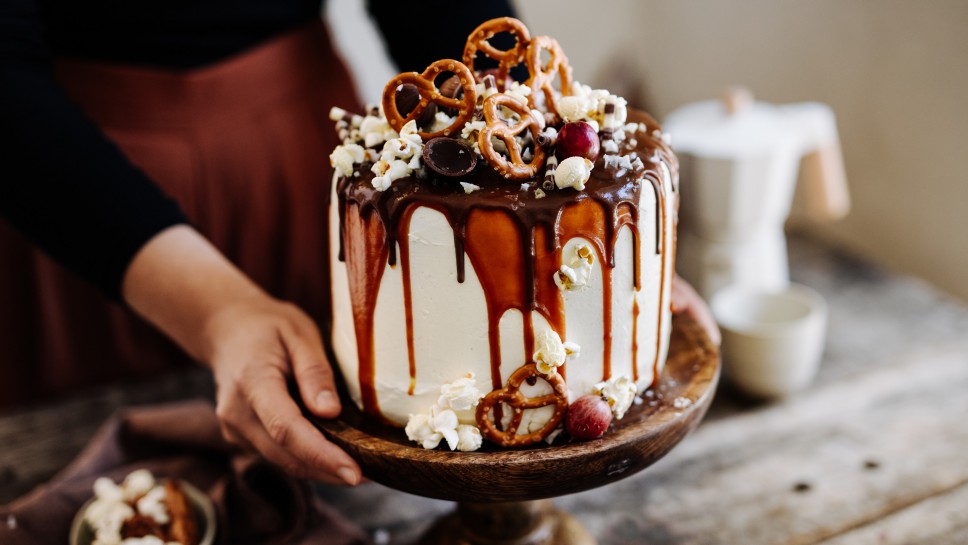 SPAR Mahlzeit Drip Cake mit Salz-Karamell