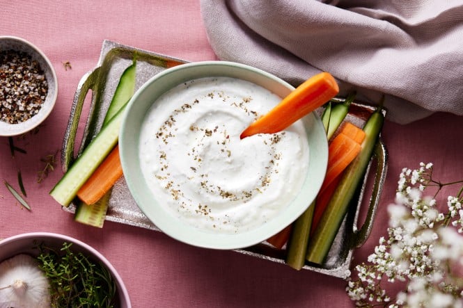 SPAR Mahlzeit Sauerrahm-Dip querformat