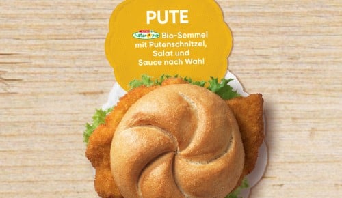 SPAR Natur*pur Bio-Semmel gefüllt mit einem Putenschnitzel