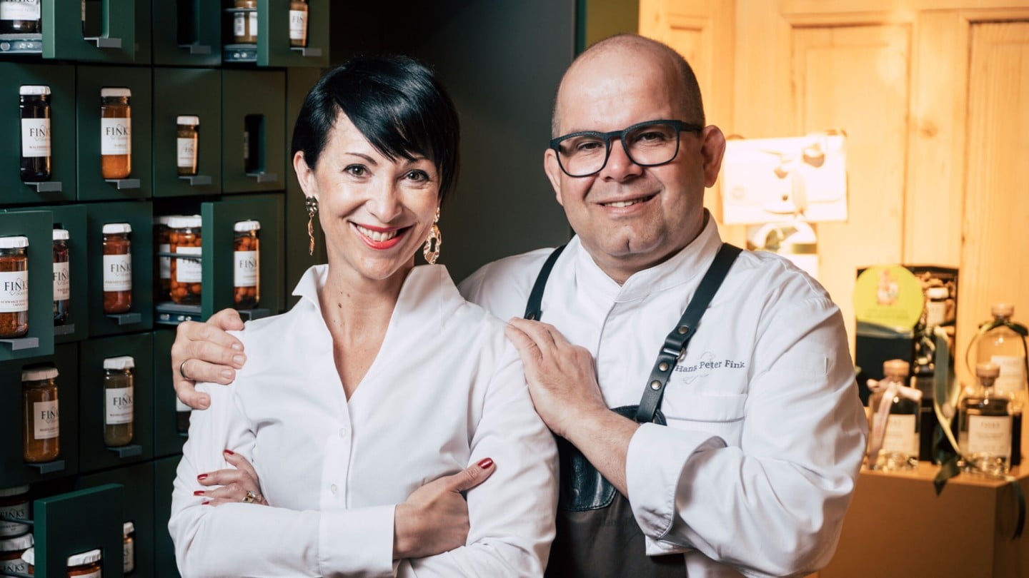 In diese Bild sieht man Herr und Frau Fink von Fink´s Delikatessen