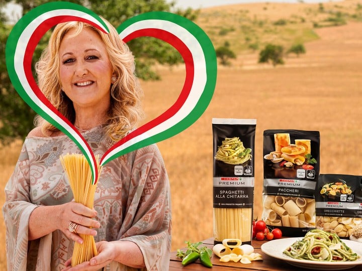 DESPAR PREMIUM Pasta auf Holztisch