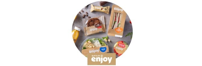 mehrere SPAR enjoy Produkte von oben herab fotografiert