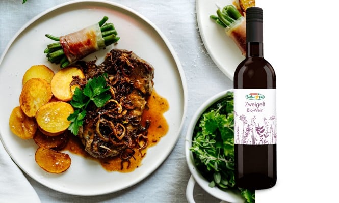 SPAR Natur*pur Bio-Rotwein zu Zwiebelrostbraten