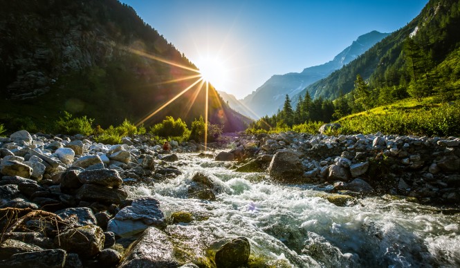 Naturbelassenes Flussbett im Seebachtals - Nationalpark Hohe Tauern