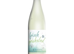 WSF FRISCH PRICKELND Mehrwegflasche
