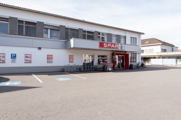 Hier sehen Sie den SPAR Supermarkt in Altach 
