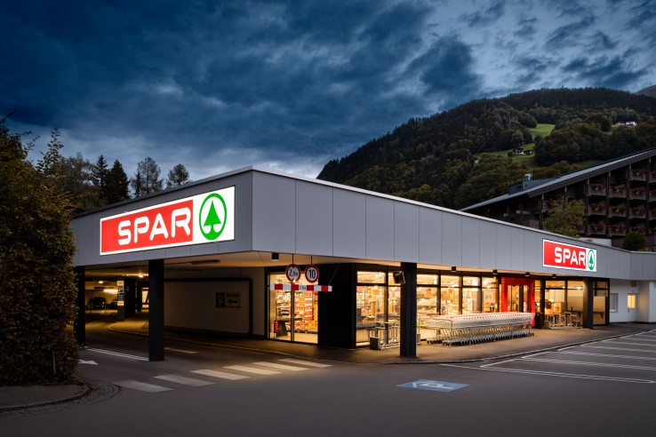 Hier sehen Sie den SPAR Supermarkt in Schruns 