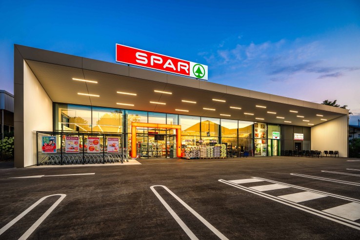 SPAR Mattighofen von außen