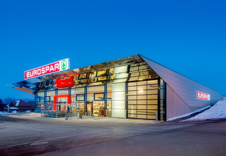 EUROSPAR Eggelsberg von außen