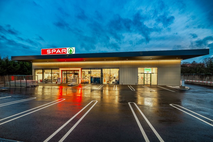 SPAR Pregarten von außen