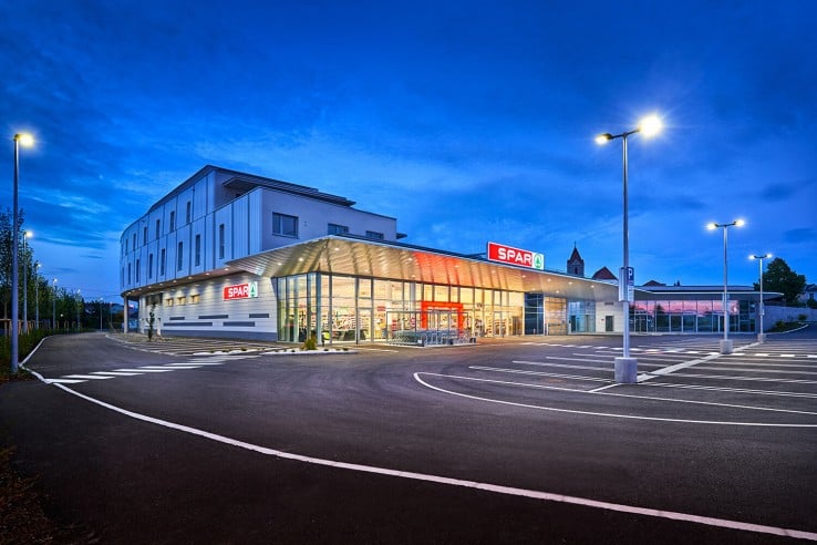 Architekturfoto SPAR Tragwein